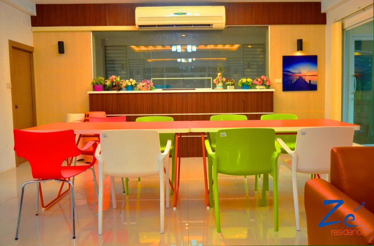 Ze Residence Bangkok Extérieur photo